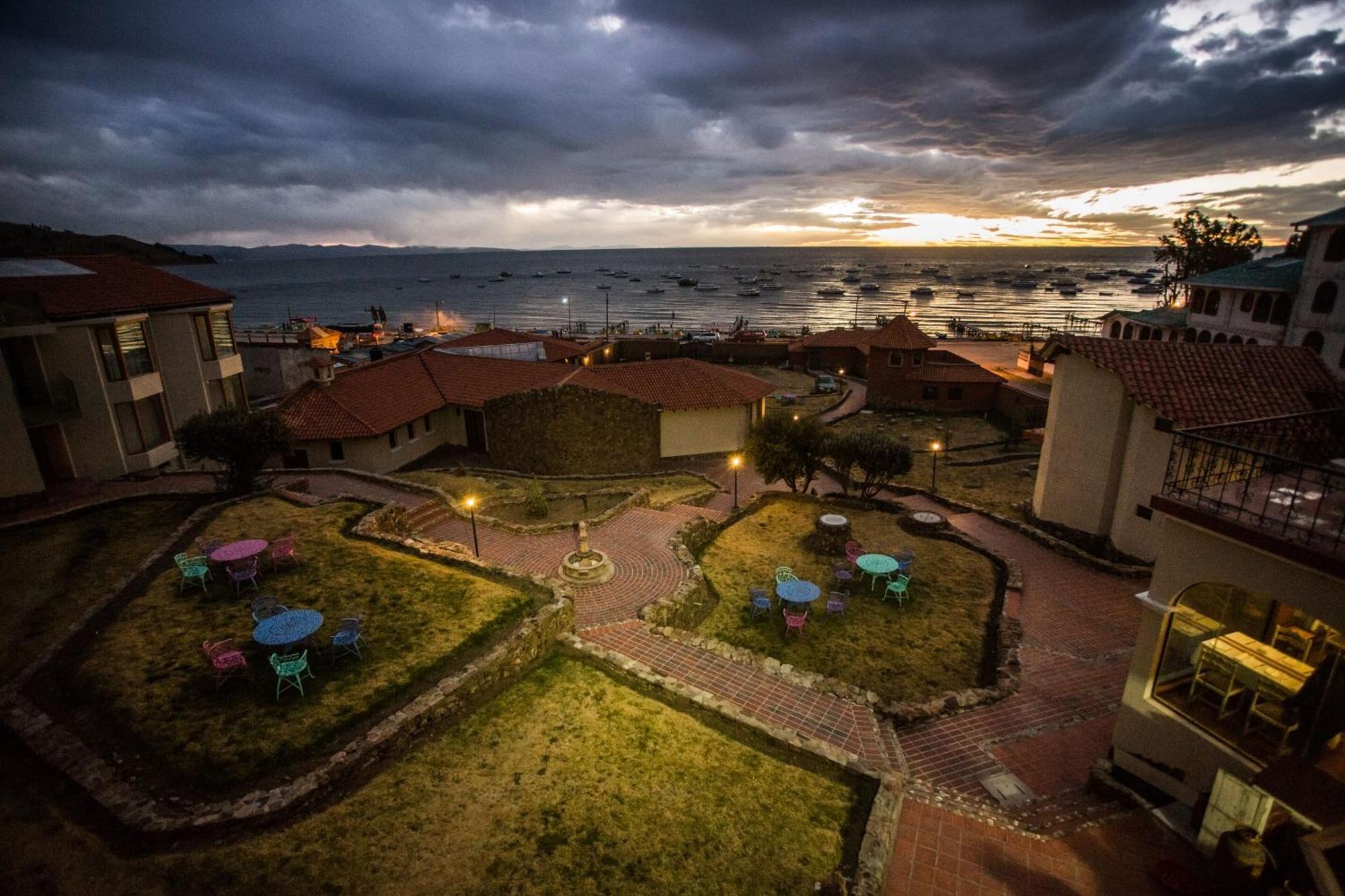 קופקבאנה Hotel Rosario Lago Titicaca מראה חיצוני תמונה
