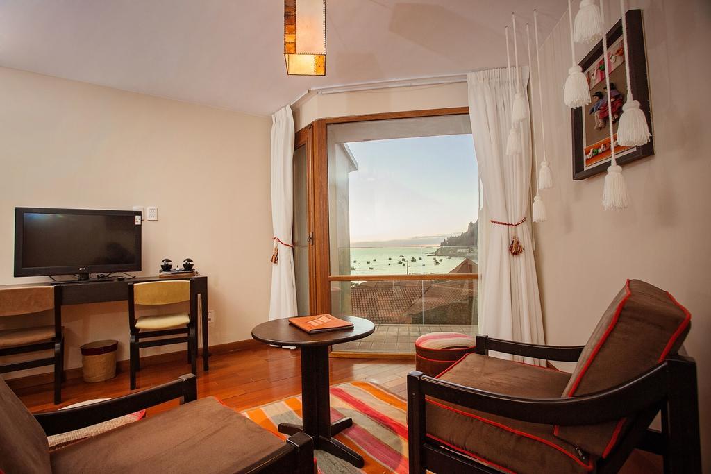 קופקבאנה Hotel Rosario Lago Titicaca מראה חיצוני תמונה